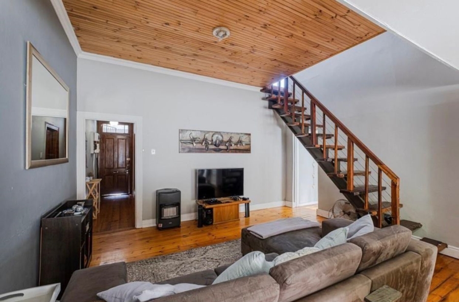To Let 2 Bedroom Property for Rent in Richmond Hill Eastern Cape